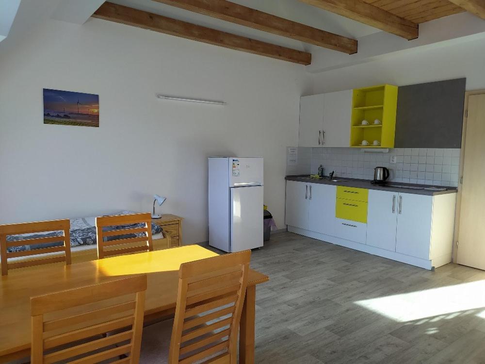 Šternberk Apartmany Dalov المظهر الخارجي الصورة